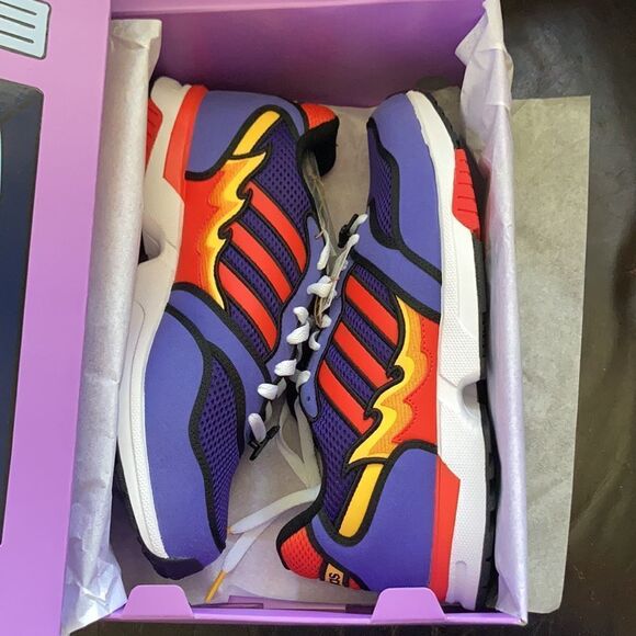 Adidas x The Simpsons Flaming Moes ZX1000 - Picture 3 of 13